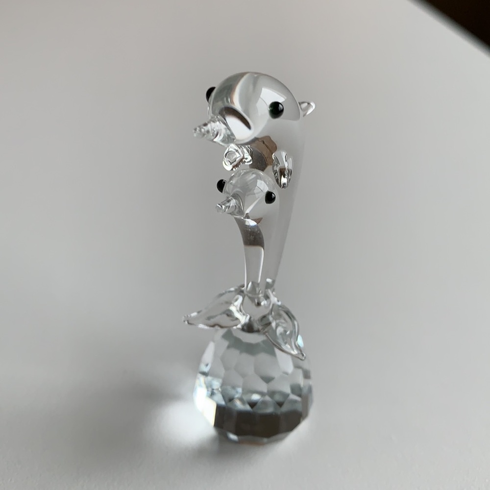 NIB Versailles Collection Crystal Jumping Dolphins Figurine - Picture 3 of 5